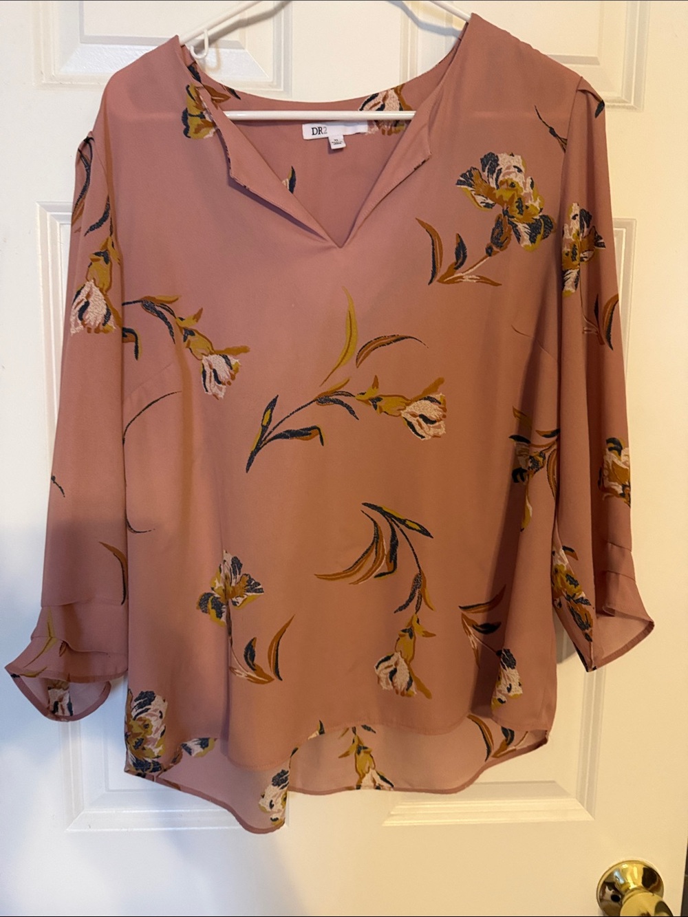 DR2 Dusty Rose Floral V-Neck Chiffon Blouse